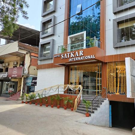Hotel Satkar International Chhindwāra Eksteriør billede